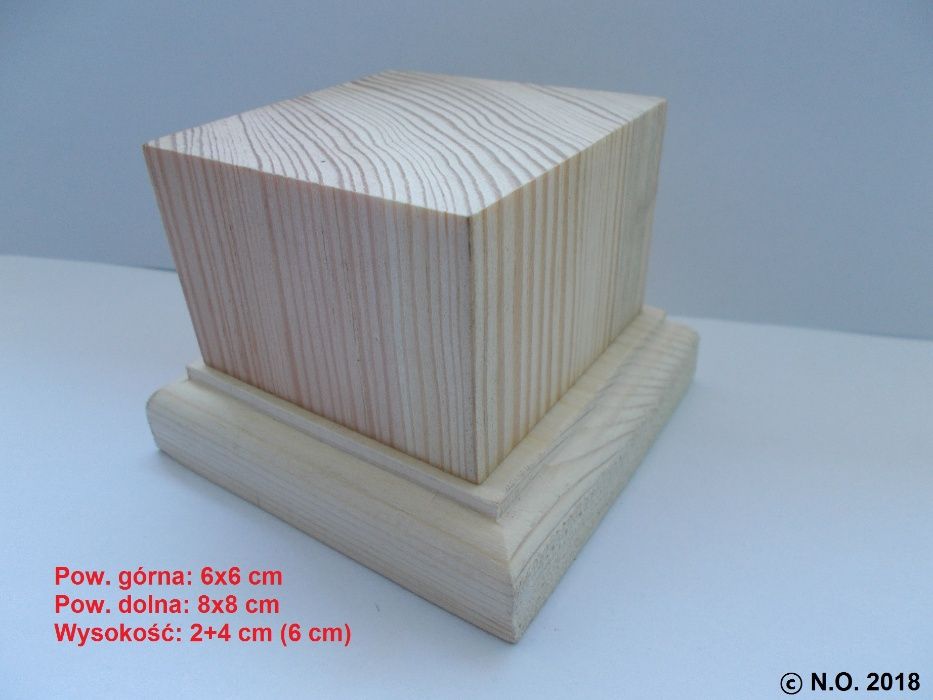 Podstawka drewniana z podwyższeniem pod modele popiersia figurki cokół