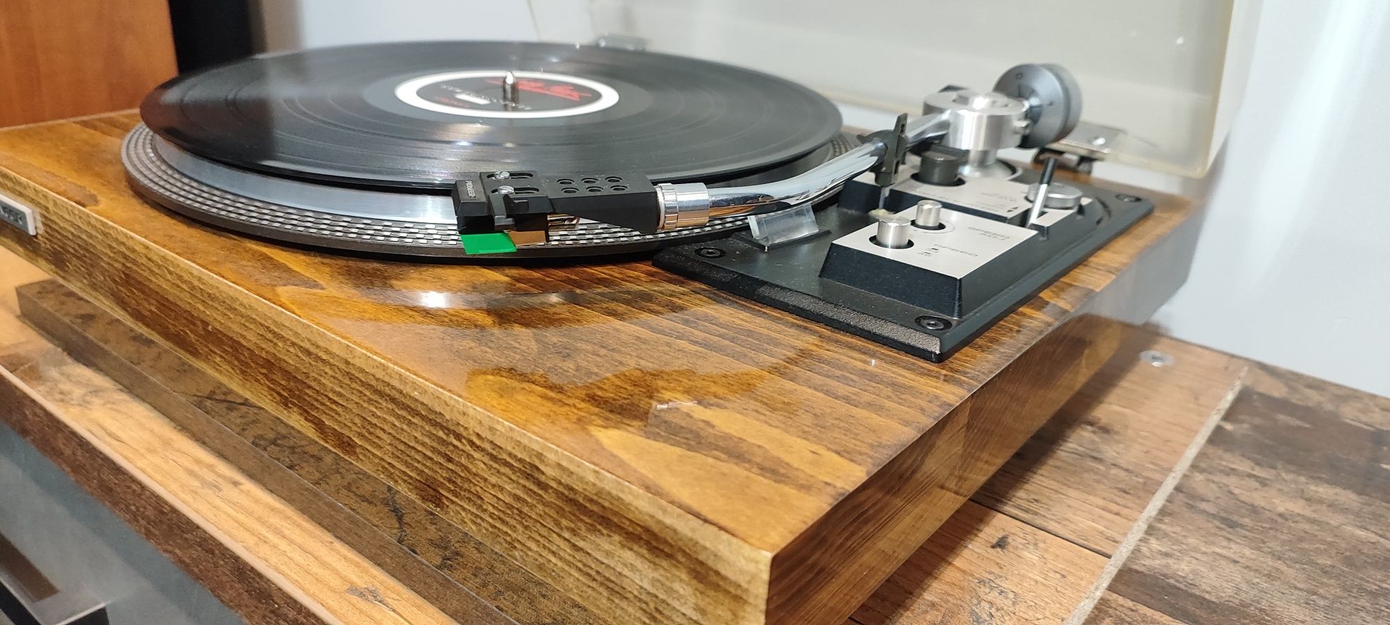 Gramofon pioneer PL-518