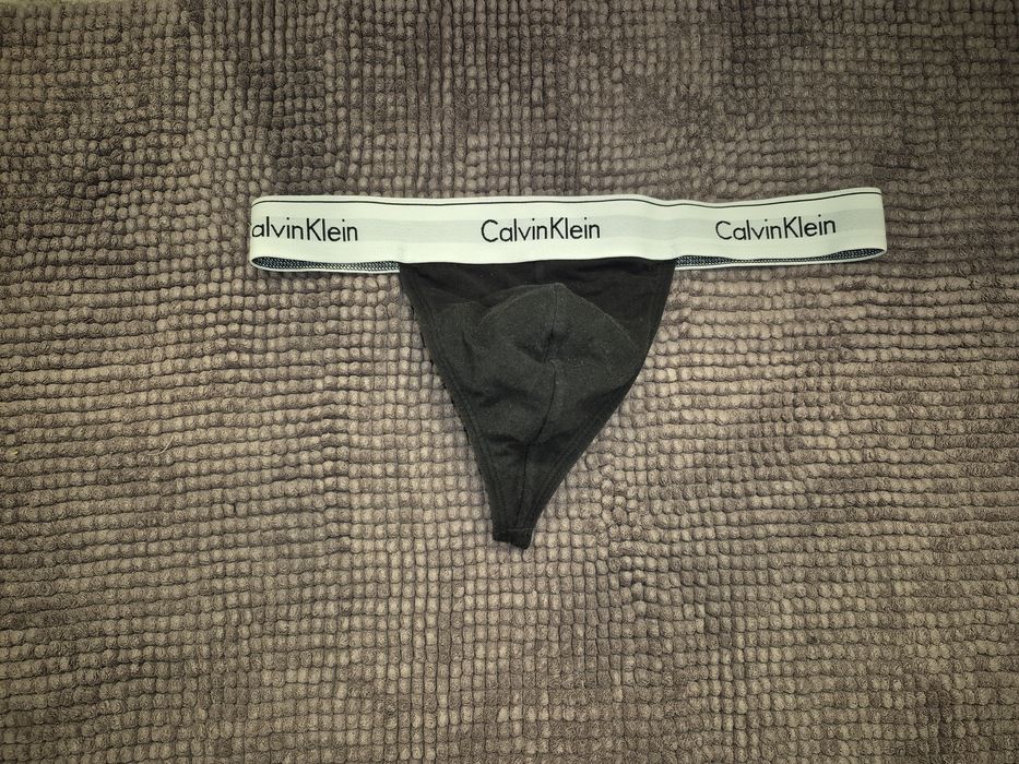 Stringi męskie calvin klein l