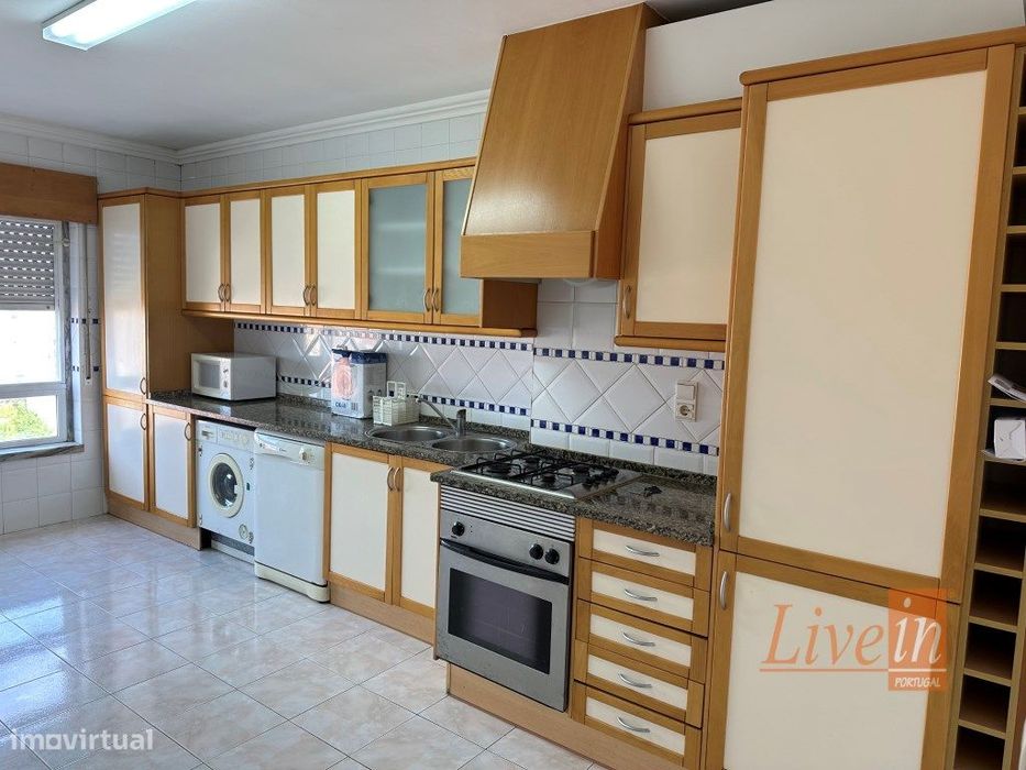 Apartamento T2 no Centro de Mafra