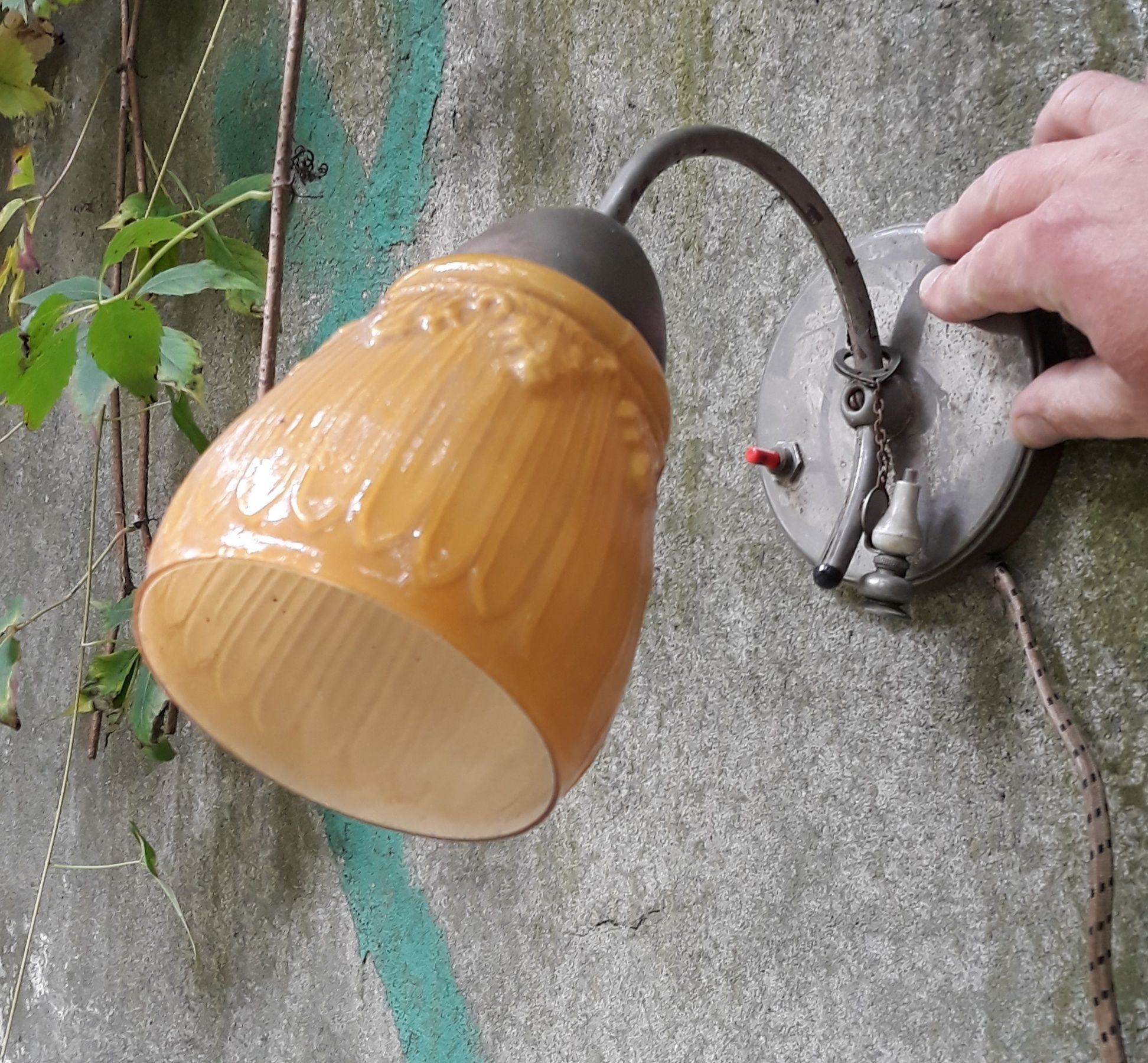 Lampa w stylu retro