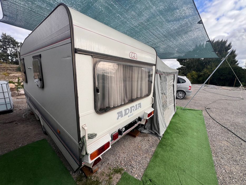 Caravana Adria com documento