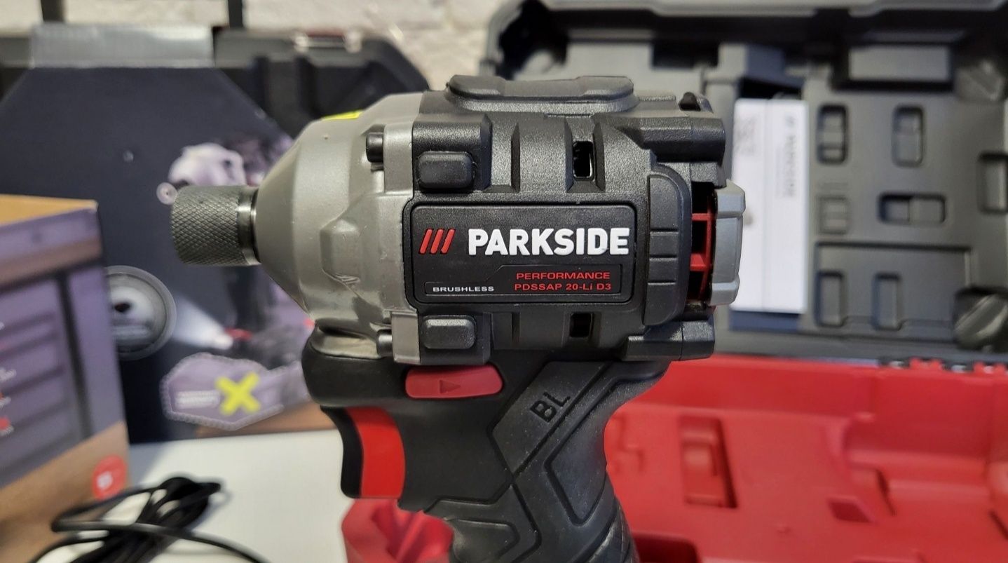 БЕСЩОТОЧ гайковерт сГермани Parkside PDSSAP 20 226Нм/шуруповерт/імпакт