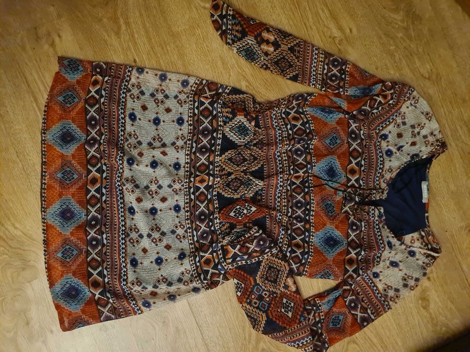 Sukienka tiulowa w stylu boho