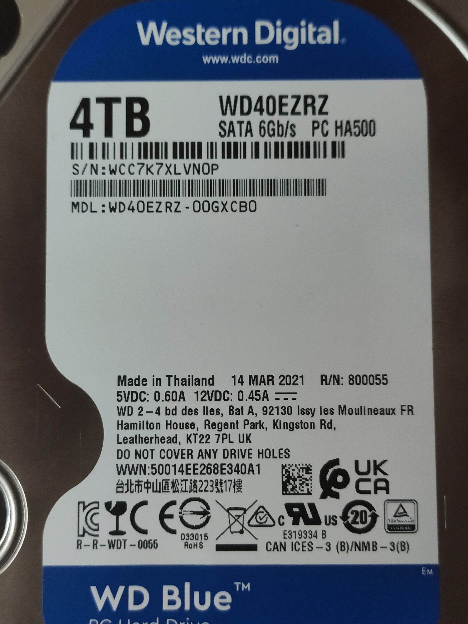 Продам жесткий диск 4 Tb  для компьютера.
