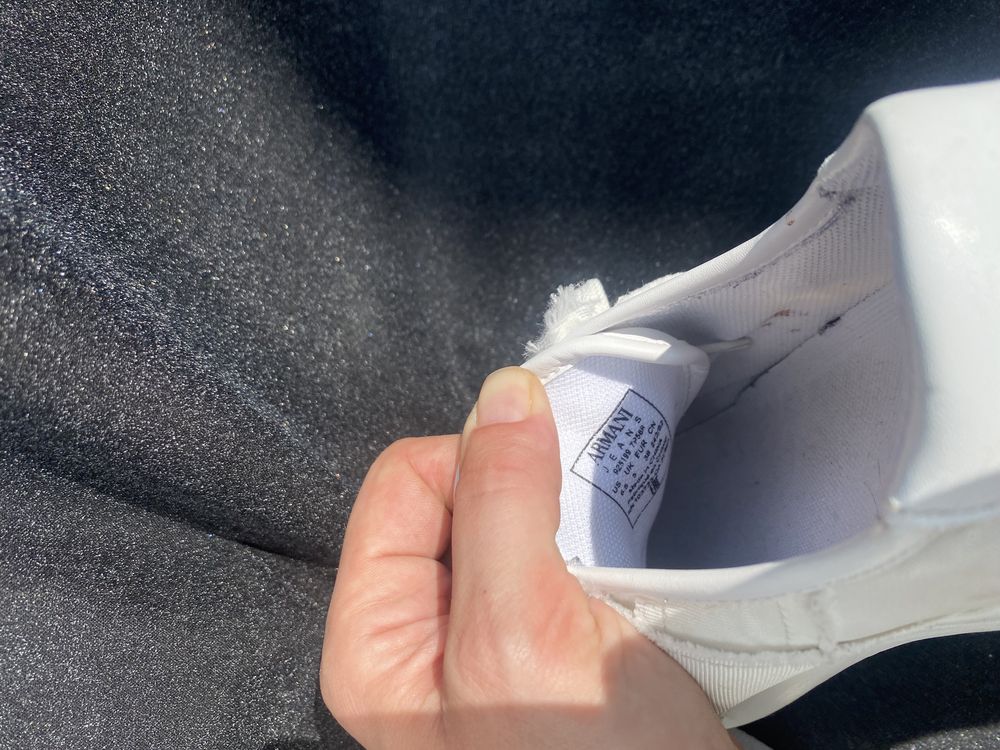 Продам кеди Armani