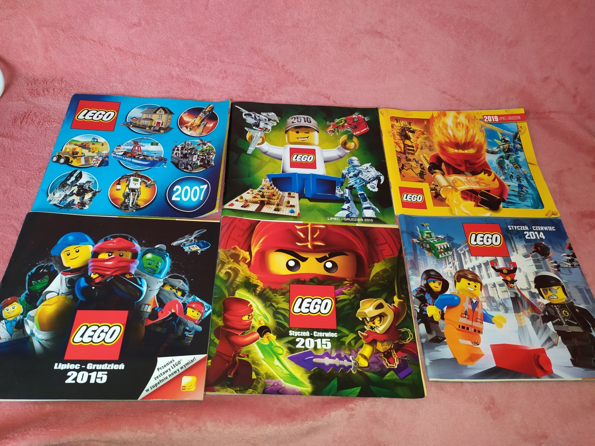 Sprzedam Katalogi LEGO
