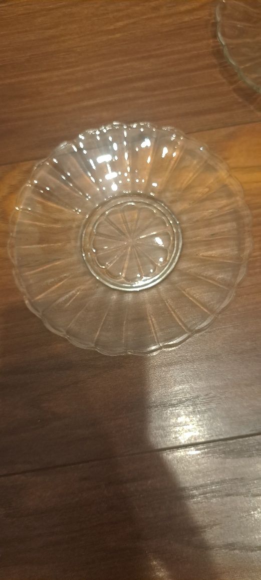 Talerzyk spodek jak nowe