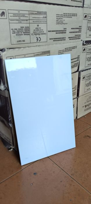 14 Caixas de Cerâmicas novas