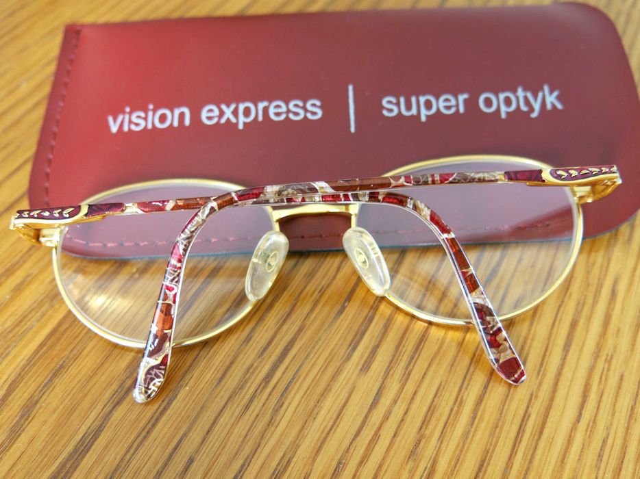 Markowe, logowane oprawki damskie - Valentino, okulary