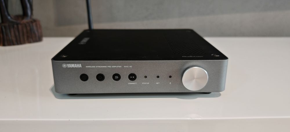 Yamaha WXC-50 – odtwarzacz sieciowy / przedwzmacniacz MusicCast
