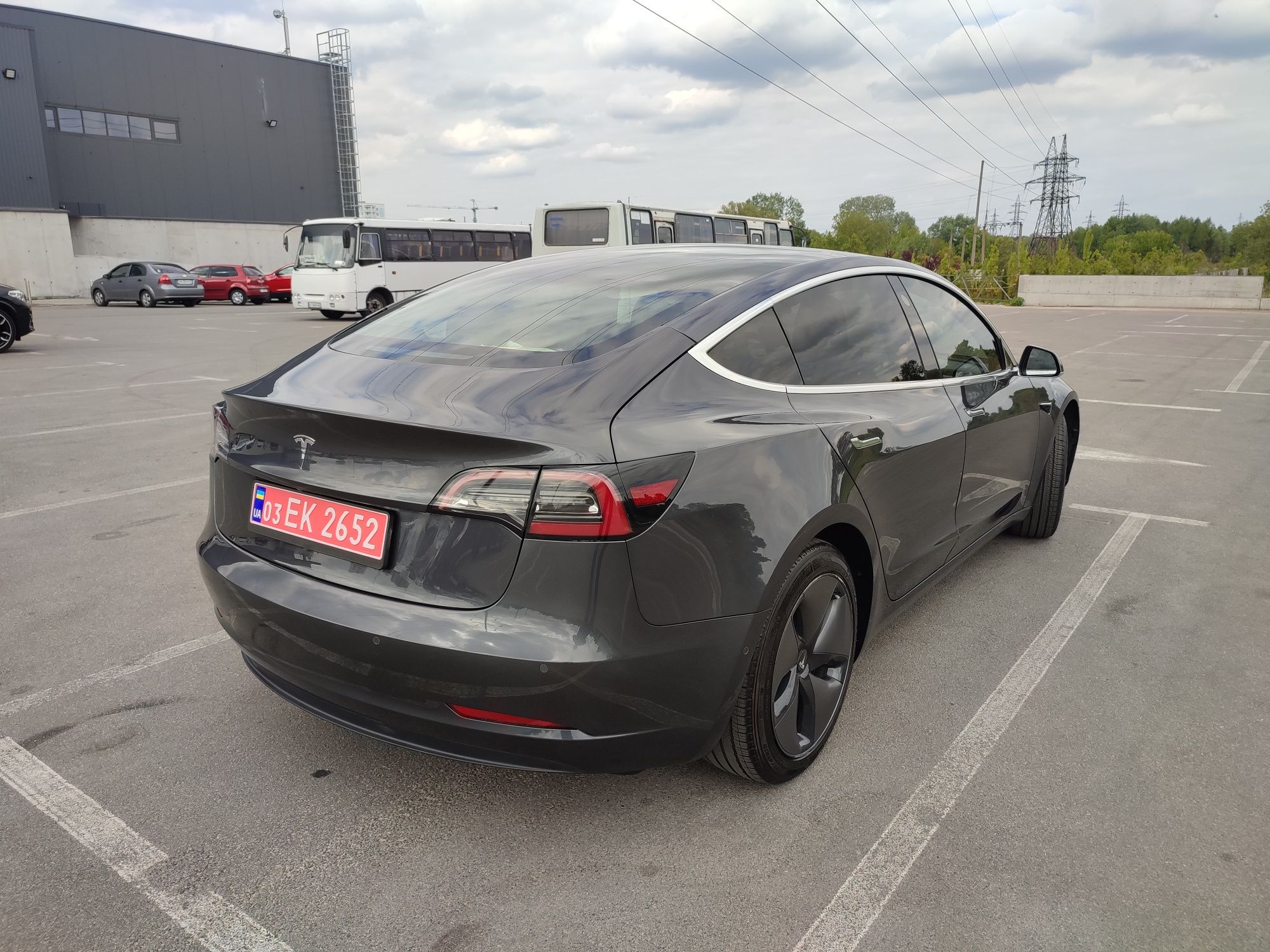 Tesla Model 3 Long Range