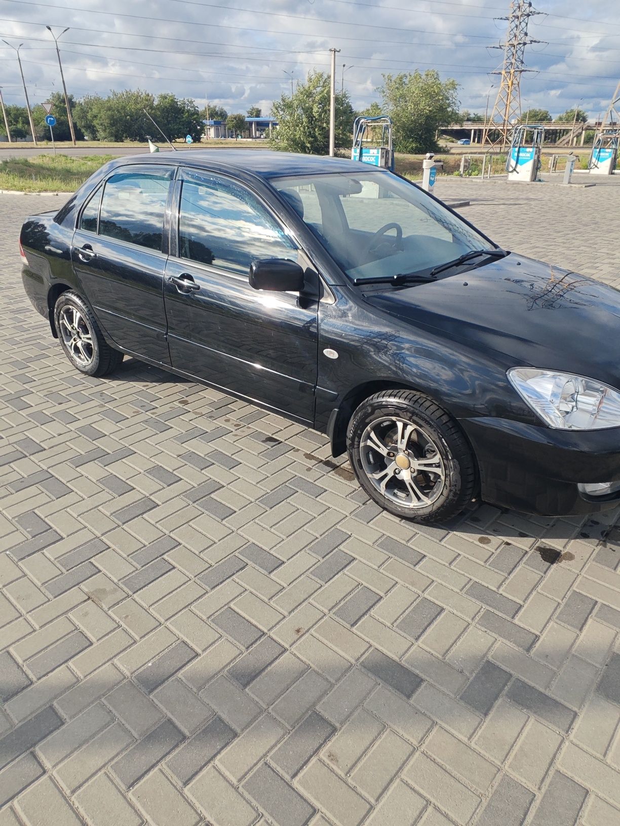 Продам Мицубиси Лансер 9