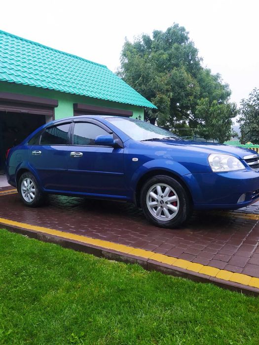 Продам Лачеті 1.8 газ бензин
