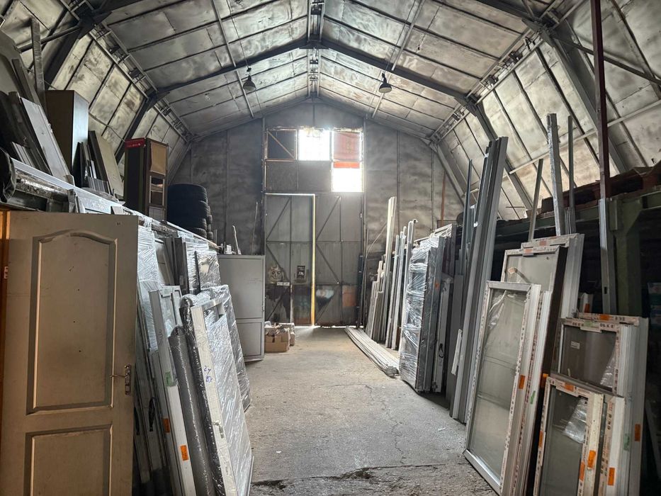 Оренда  утепленого ангару у Вінниці, під виробництво або зберігання