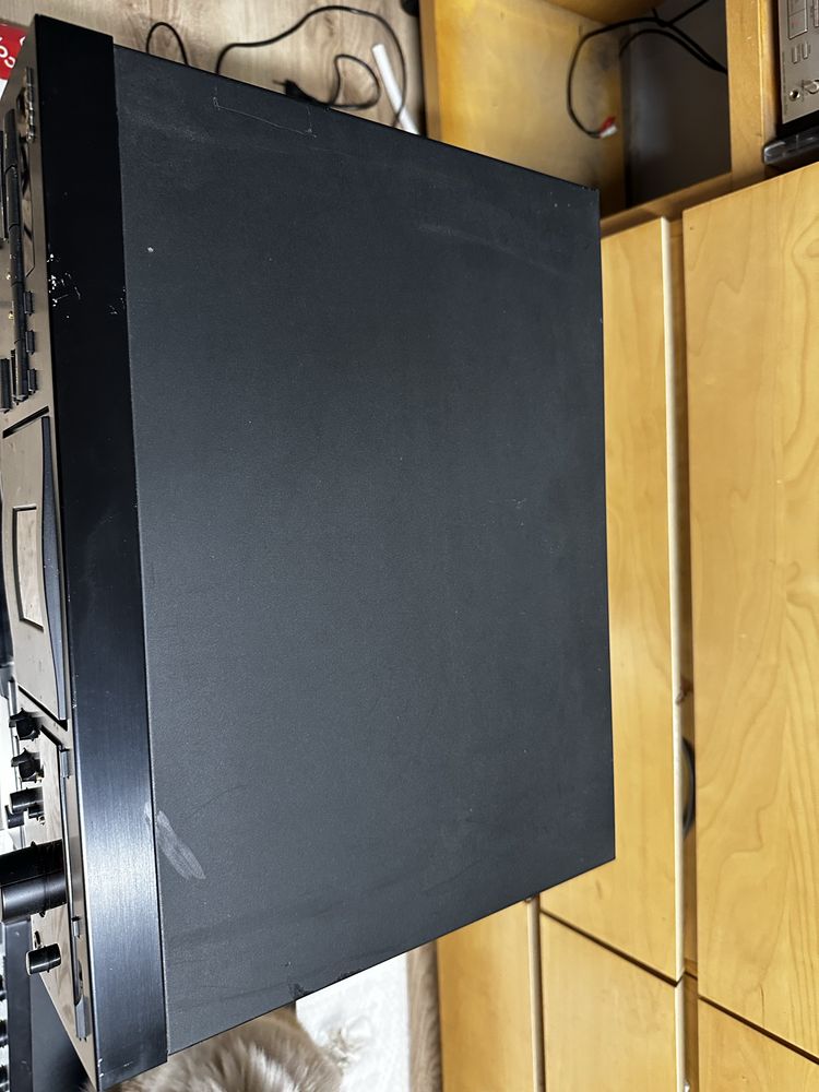 Magnetofon TEAC V-5000
