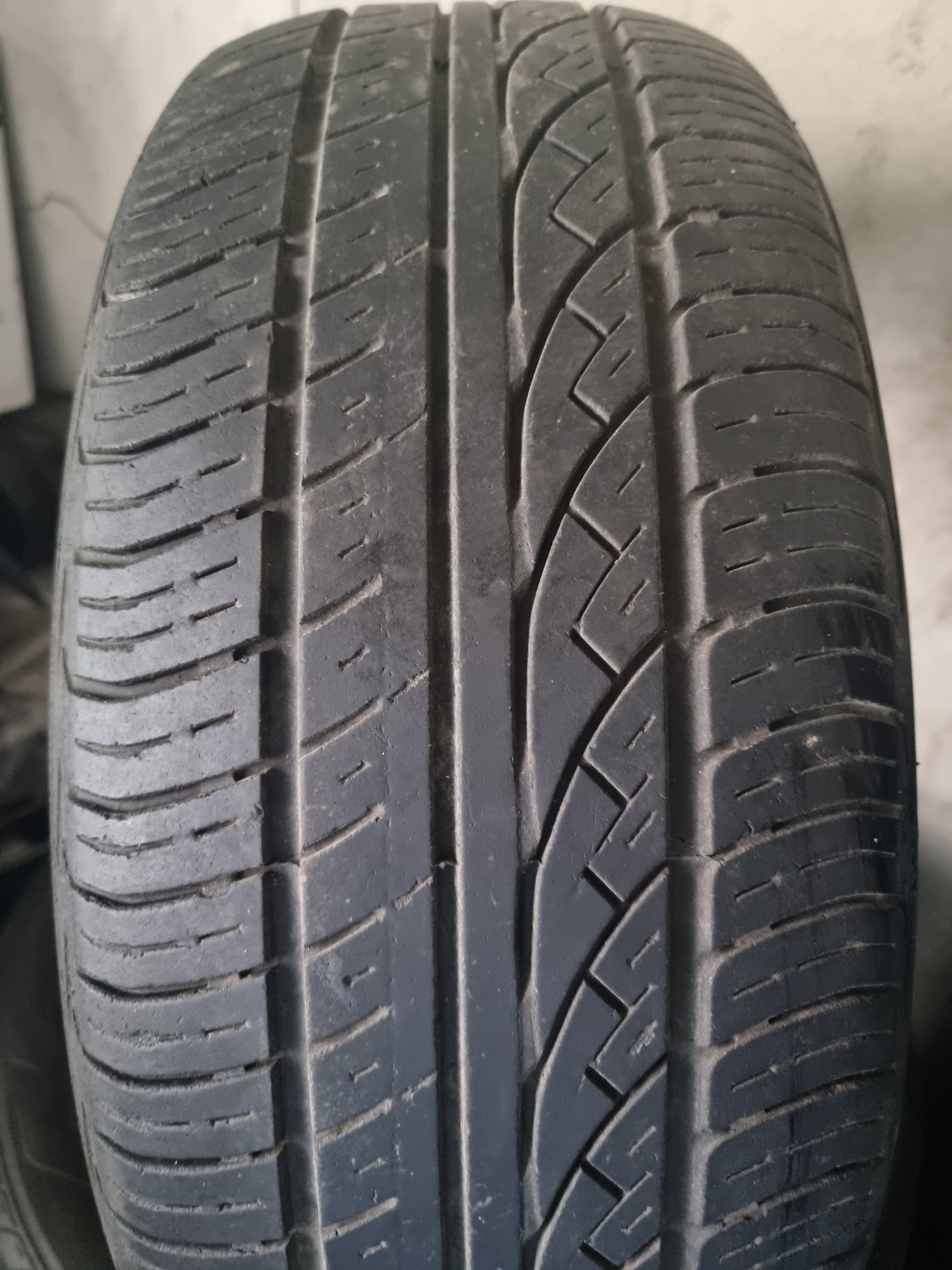 Продам одиночку Hankook Ventus Prime 215 55 17