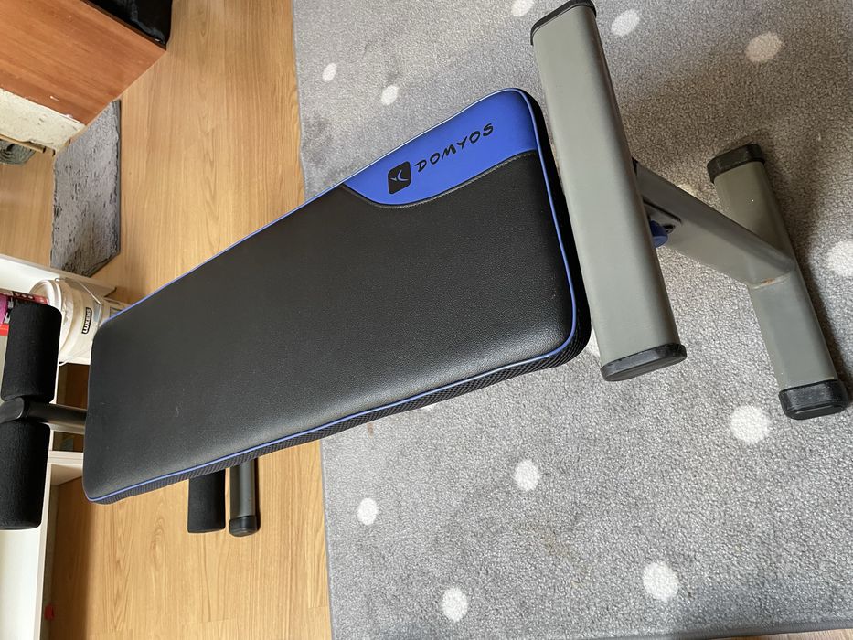 Banco abdominais e treino plano Domyos