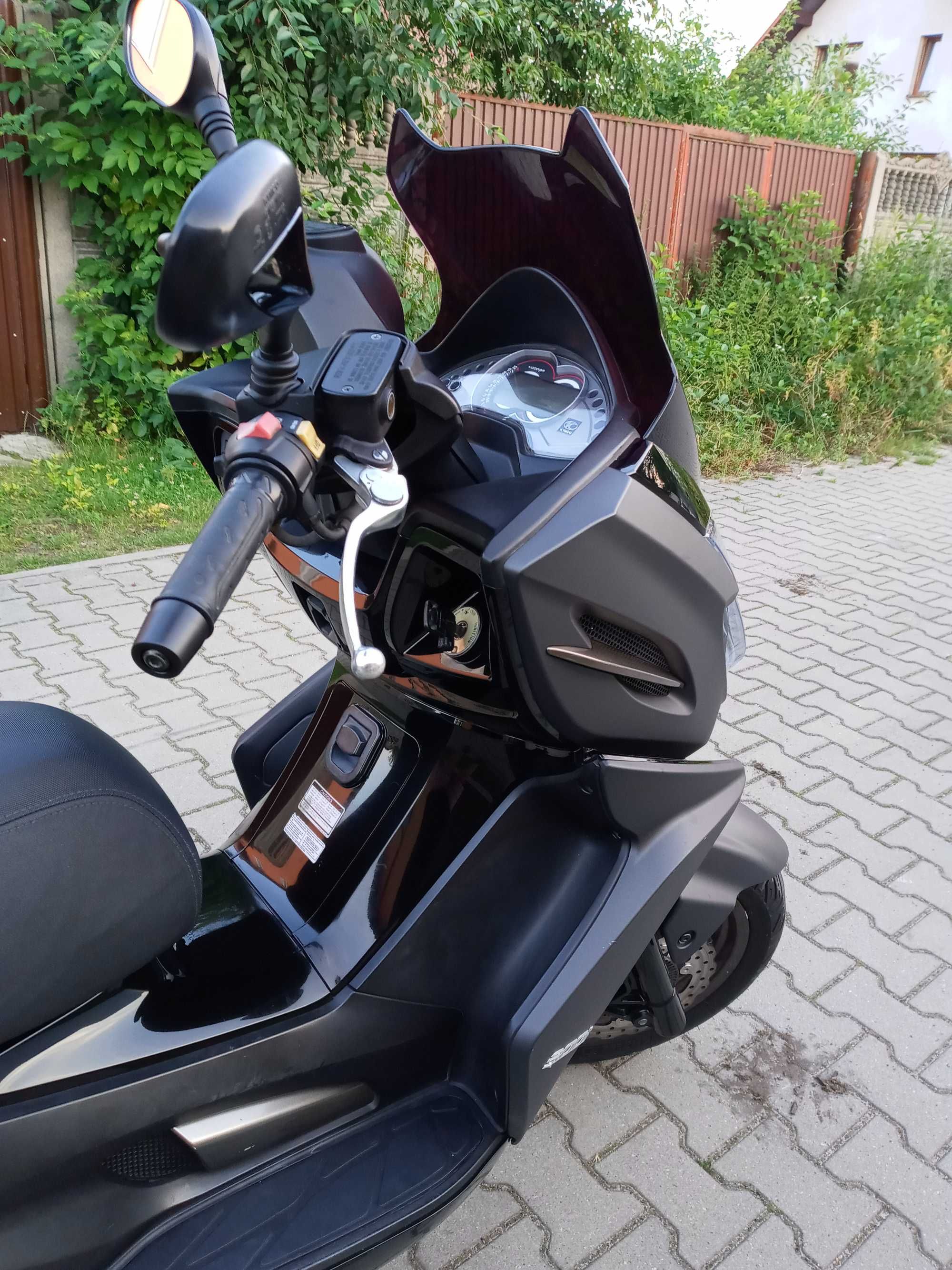 Kymco K-XCT 300 i  X-Citing