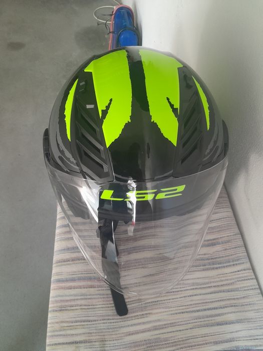 Capacete LS2  NOVO)