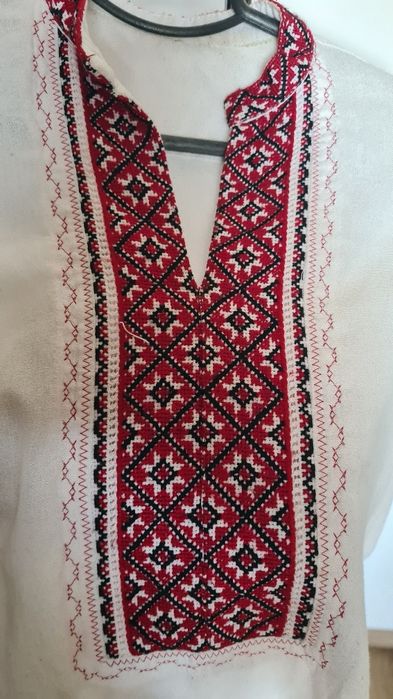 Вишиванка з льону