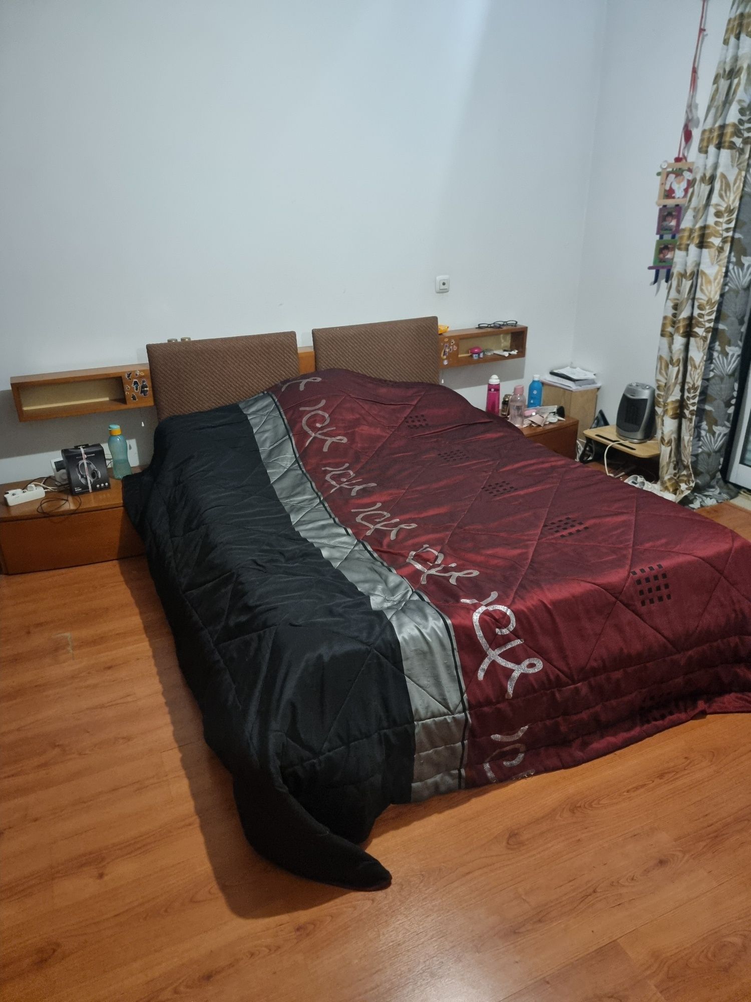 Quarto Completo em Madeira