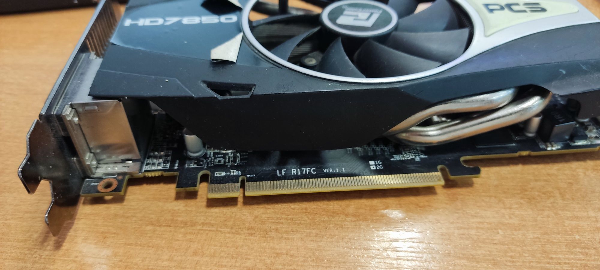 Видеокарта Radeon HD7850