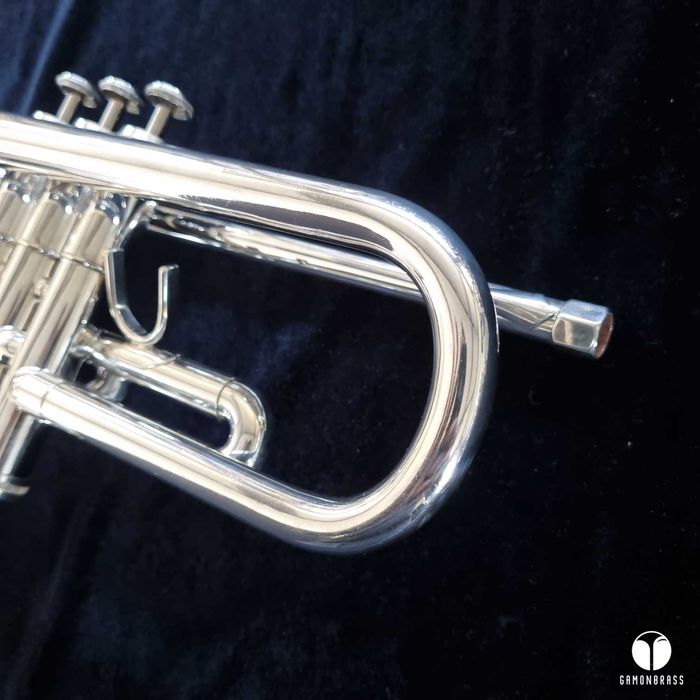 Trąbka profesjonalna Getzen Eterna 900 ustnik futerał Gamonbrass