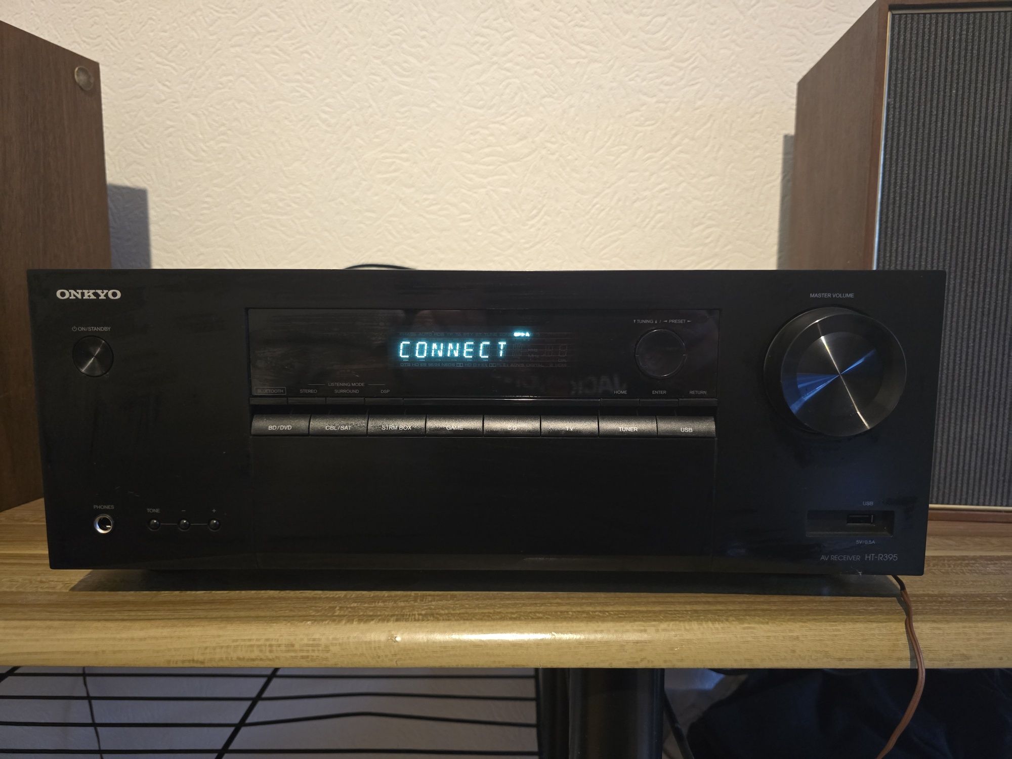 Amplituner onkyo ht r 395 5.1