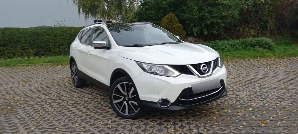 Nissan Qashqai Wersja-TEKNA + Hak Tempomat Acc Kamery-360* Navi Panorama Podg.Fotele