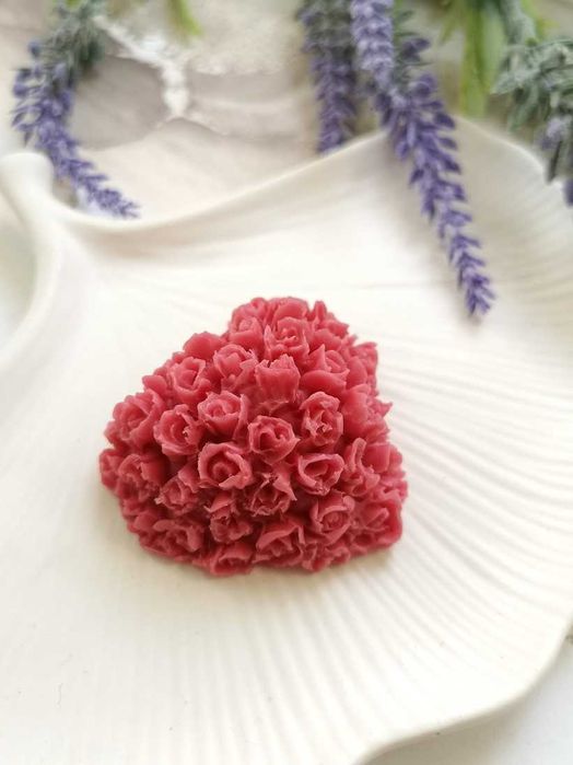 Mydełko prezent serce z róż różane podziękowanie upominek Dzień Mamy