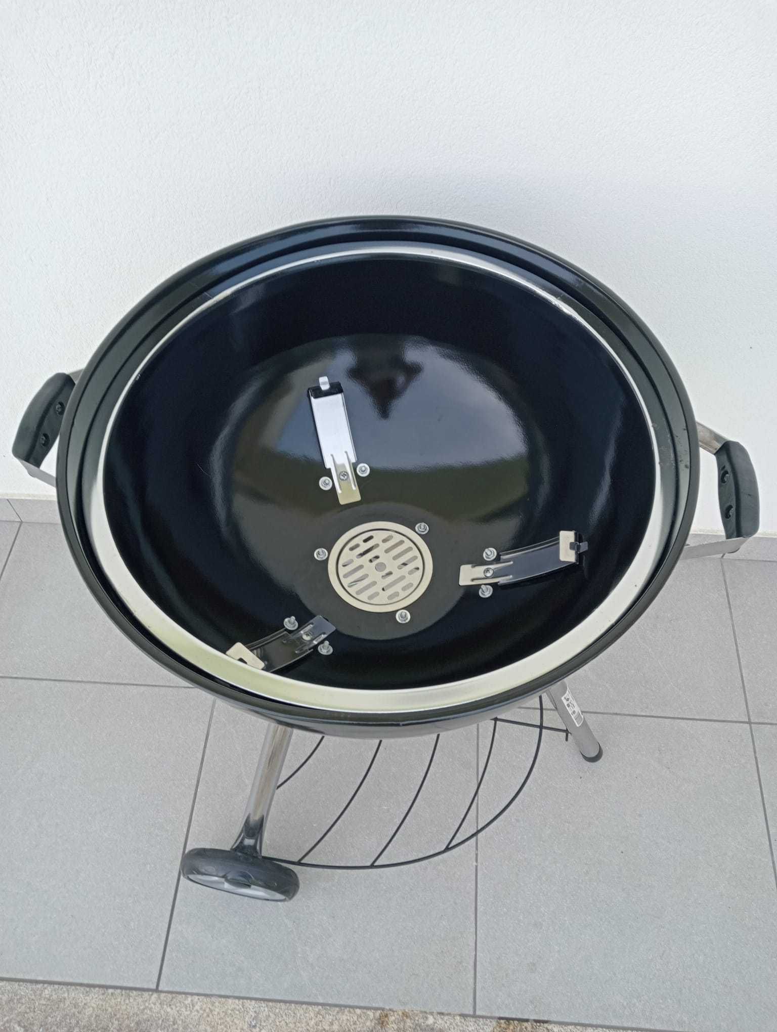 Barbecue Redondo com Tampa, Robert Testrut GmbH & Co. KG