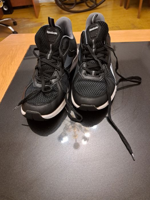 Reebok Road Supreme.