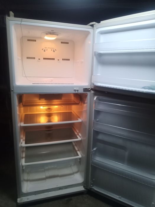 Продам холодильник самсунг