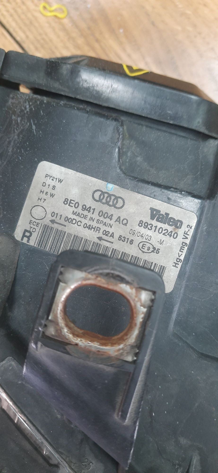 Lampy xenon audi