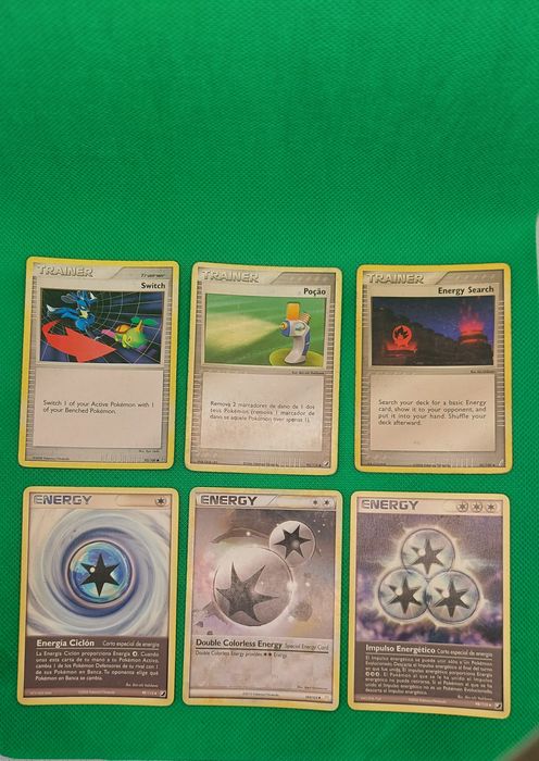 Cartas pokemon raras e incomuns