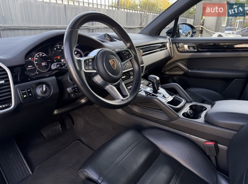 Porsche Cayenne 2020