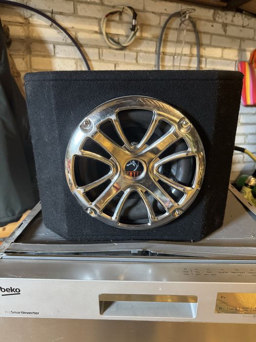 Сабуфер Mystery MBB-252A