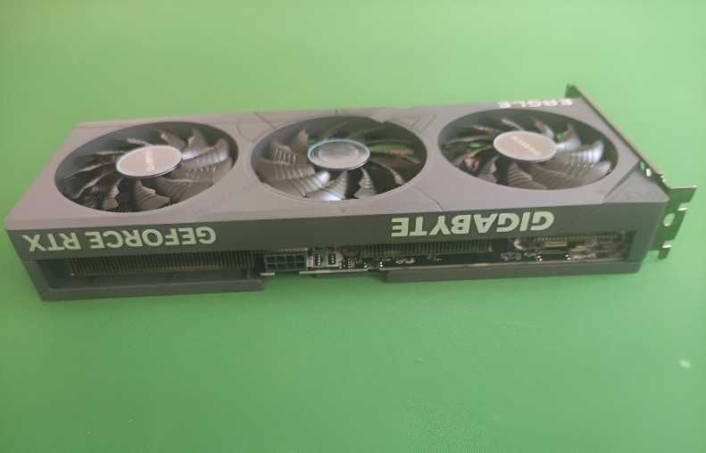 Karta graficzna GeForce RTX 4060 Ti Eagle OC 8GB - Stan: Idealny