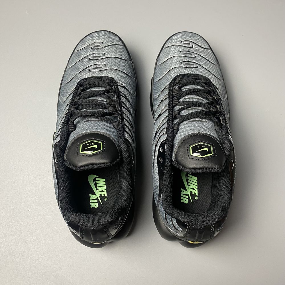 Кросівки кроссовки Nike Air Max Black Particle Grey Vapour Green