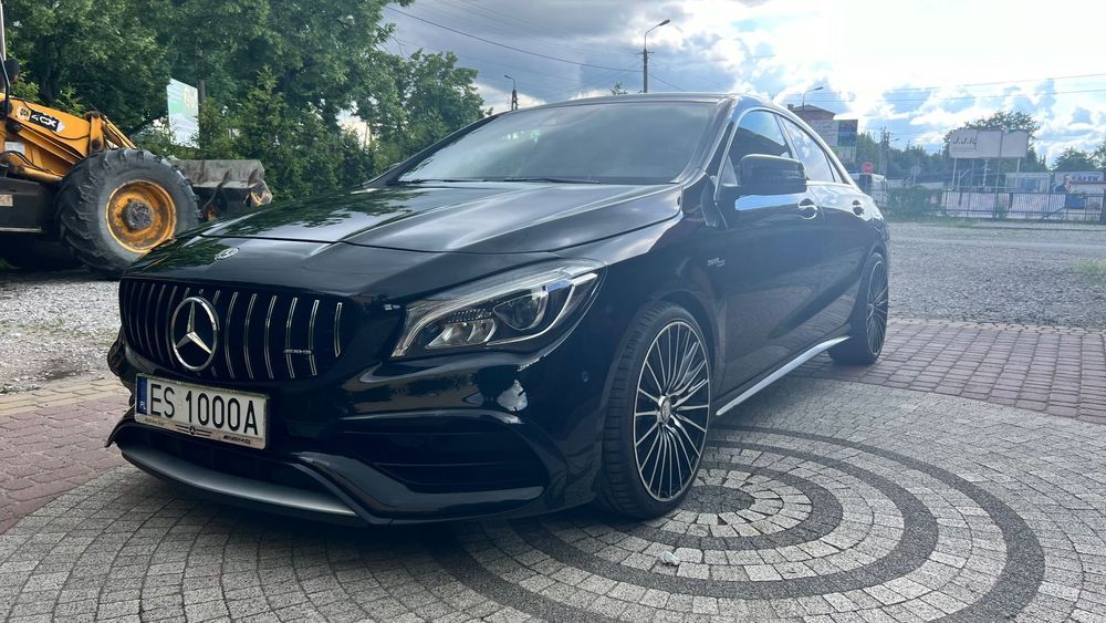 Mercedes-Benz CLA Mercedes CLA 45 AMG 4MATIC