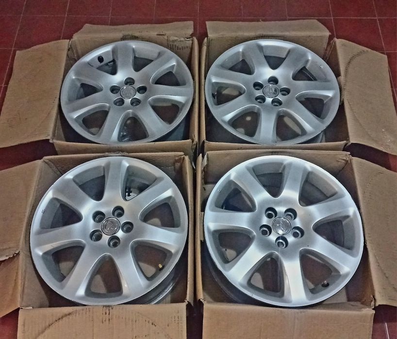 Jantes "17 Toyota Original Estado Praticamente Novo