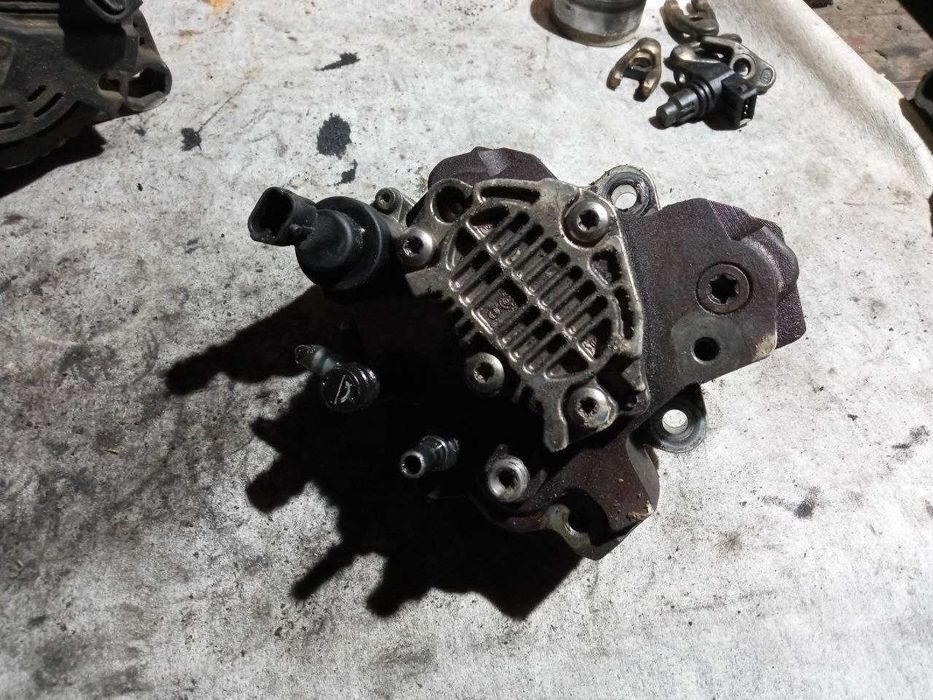 ТНВД паливний насос Nissan Primera P12 1.9 DCI 0445010075 8200108225