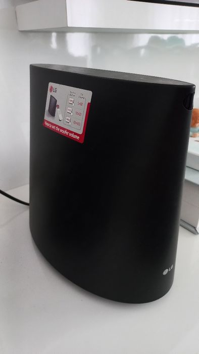 Subwoofer novo LG