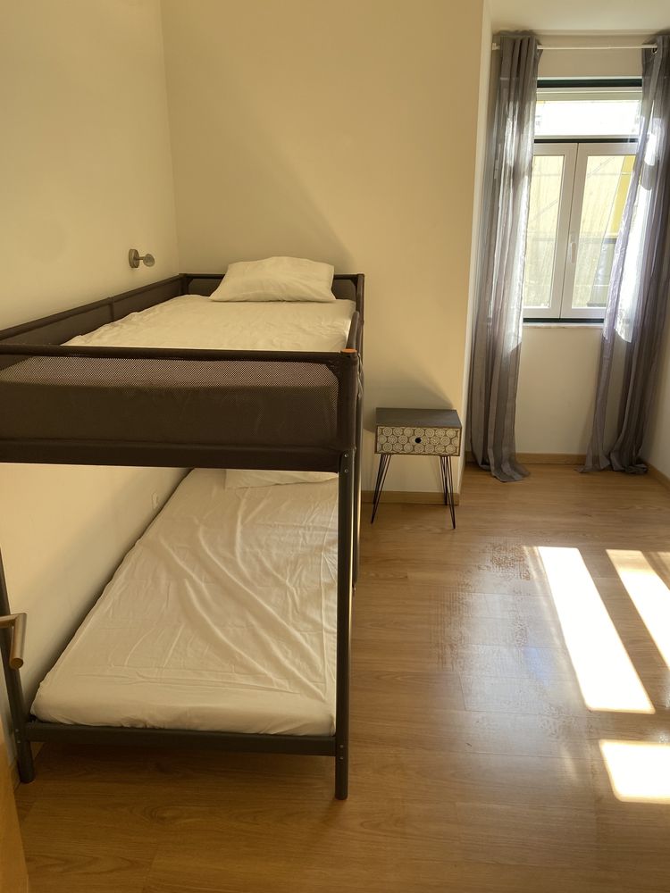 Arrendar Quarto Almirante Reis