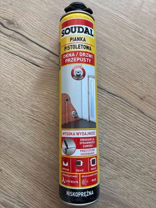 Pianki montażowe Soudal 12szt