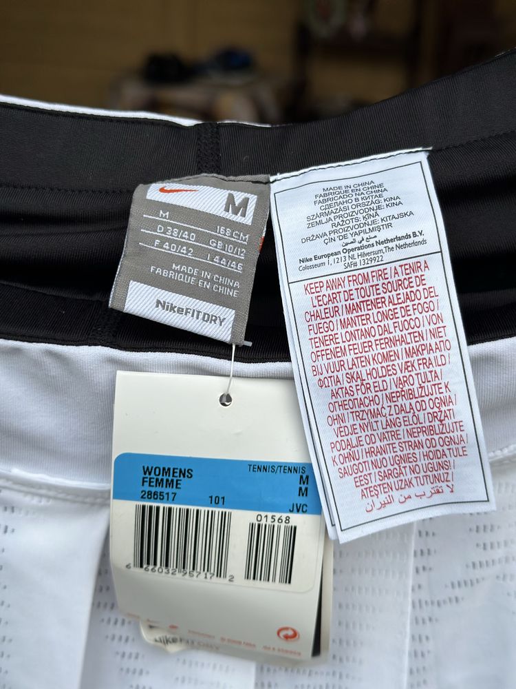 Теннисная юбка Nike размер м