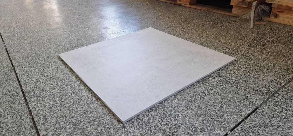 Płytka gresowa szara podłogowa matowa Downtown White 60x60 Gat II