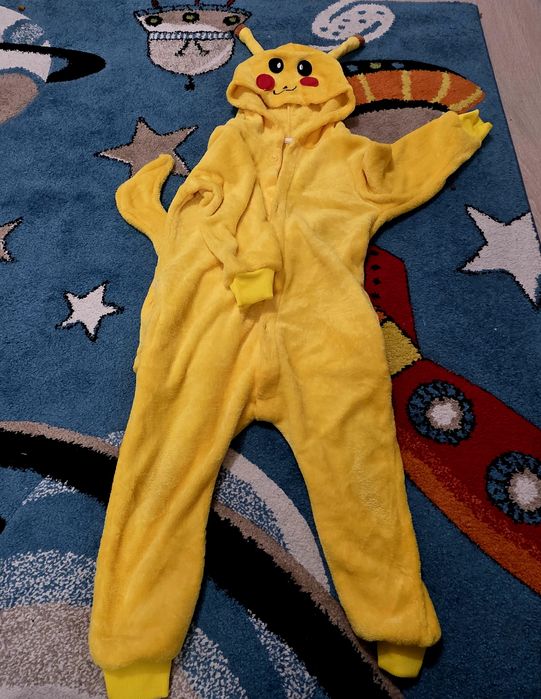 Strój  pikachu/ pokemon
