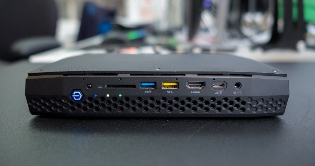 Intel nuc i7-8809g